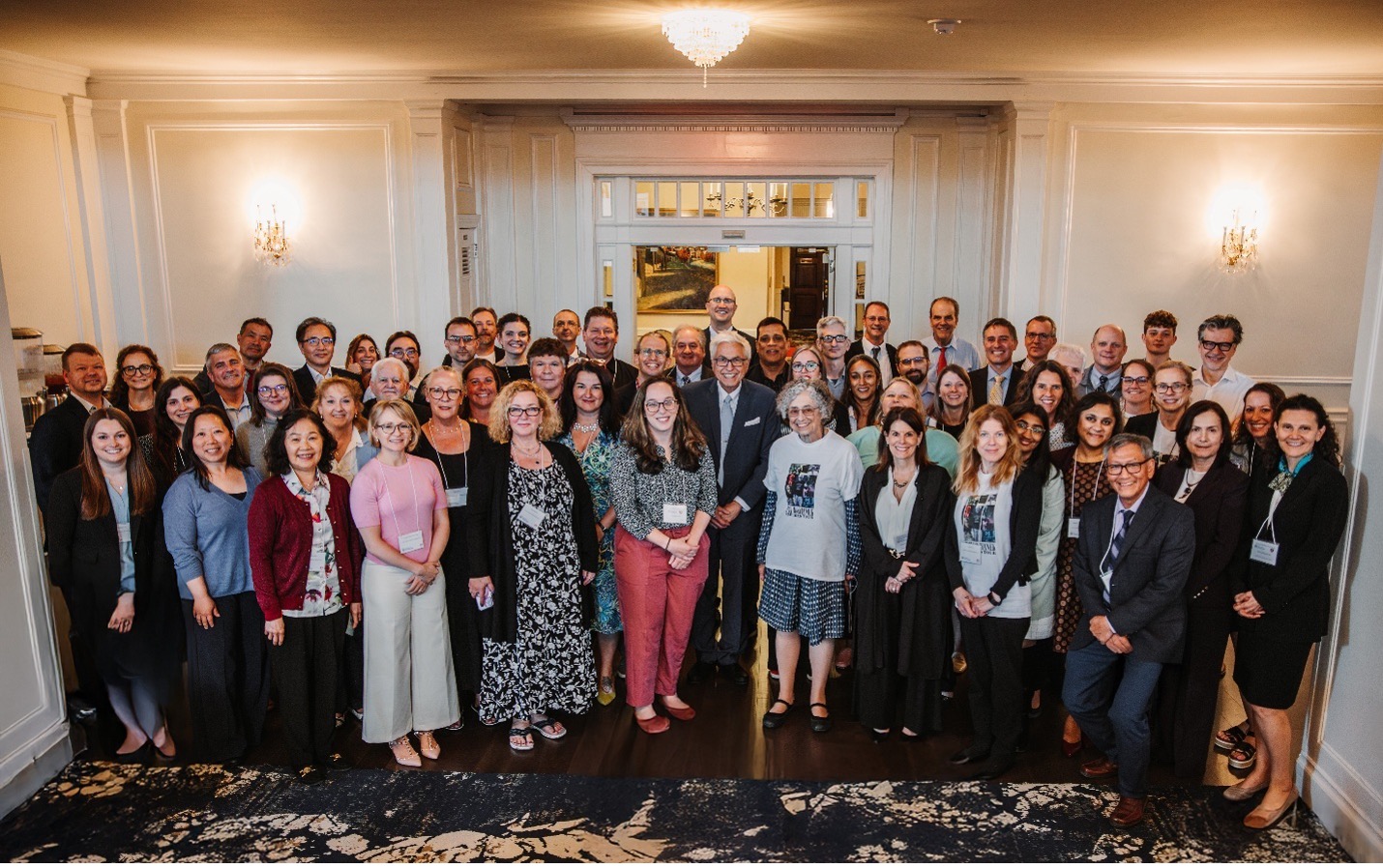 Photo of Dr. Kochanek and his many mentees, collaborators, and staff who attended the 2025 Safar Symposium.
